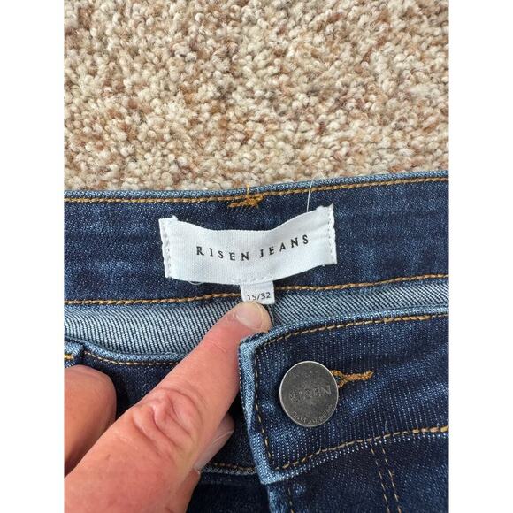 RISEN Jeans Woman's Jeans/Pants ,15/32, Blue Denim, Flare; TALL/LONG, Stretchy - Picture 3 of 11